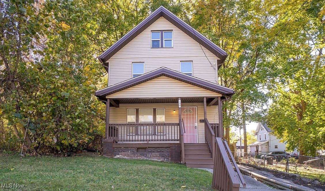 198 Lake St Akron, OH 44301 - Thumbnail 2