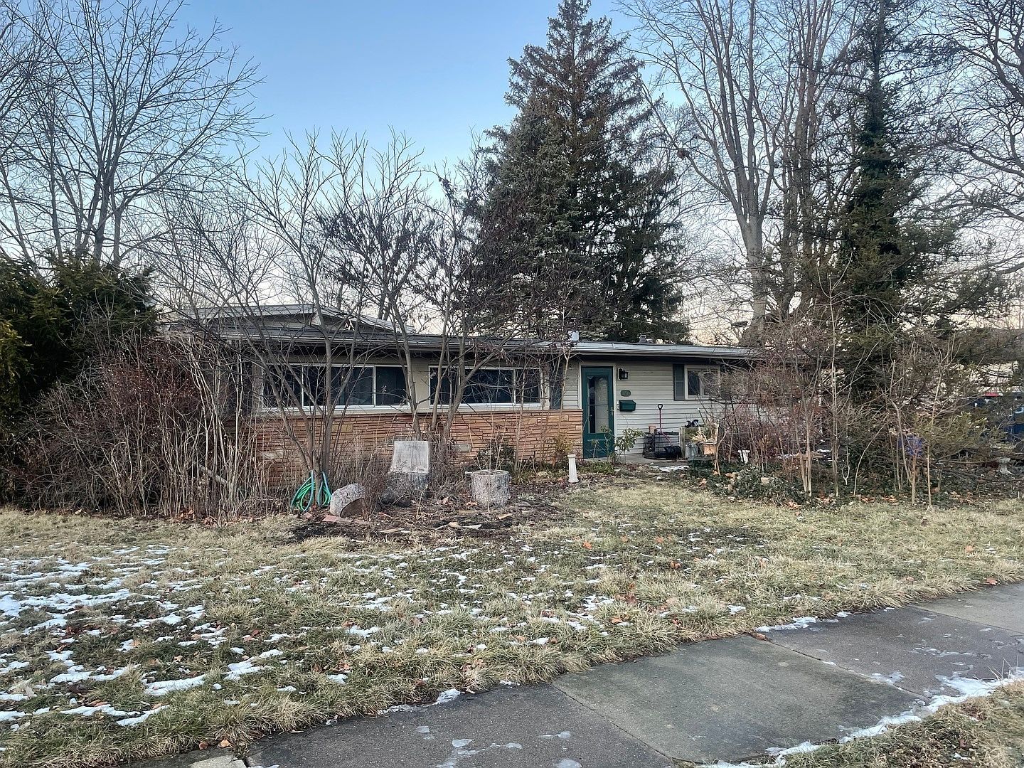 18524 Lyn Ct Homewood, IL 60430 - Thumbnail 2