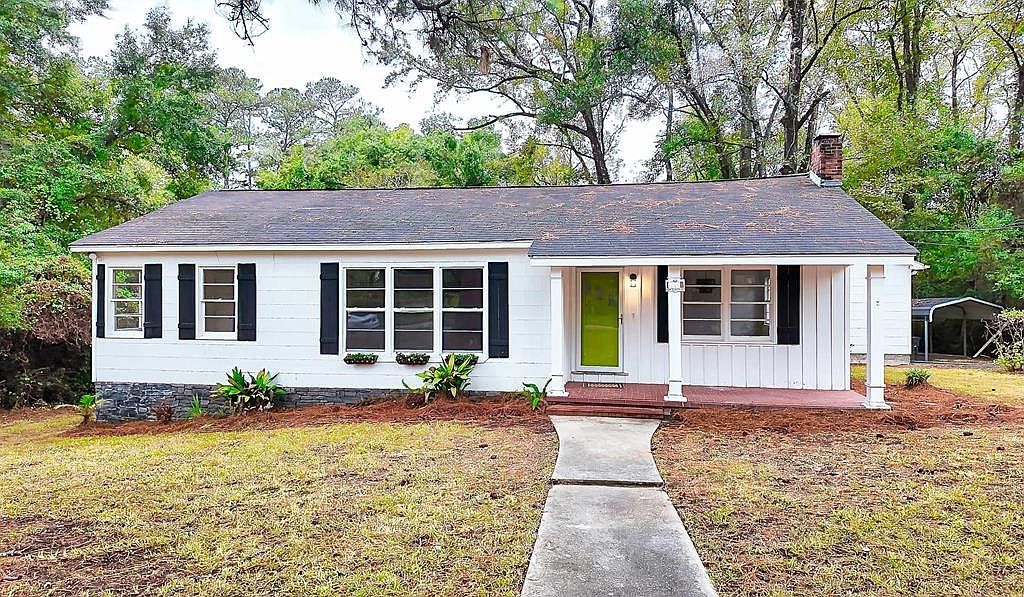 415 Edgewood Cir Thomasville, GA 31792 - Thumbnail 2