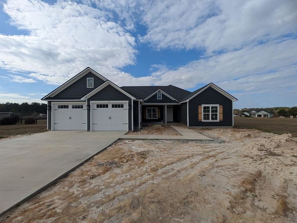 106 Nicole Britt Dr Thomasville, GA 31757 - Thumbnail 2