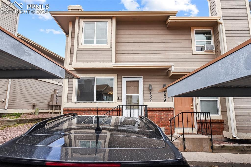 2624 Bannister Ct Colorado Springs, CO 80920 - Thumbnail 2