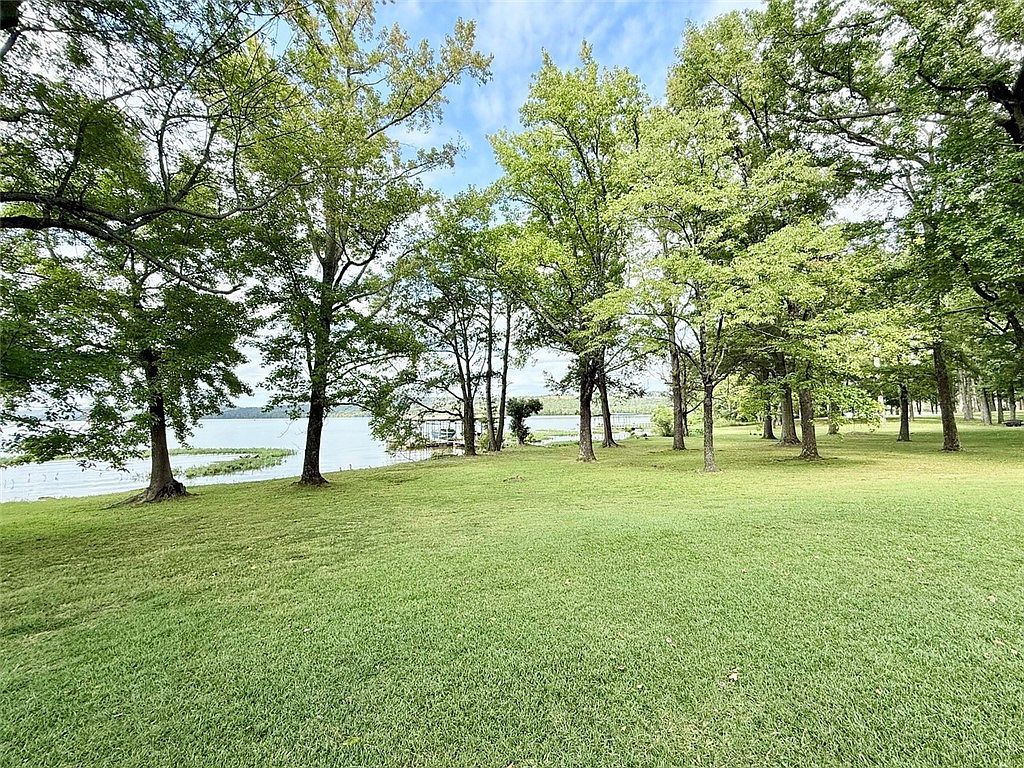 204 E Shore Dr Russellville, AR 72802 - Thumbnail 2