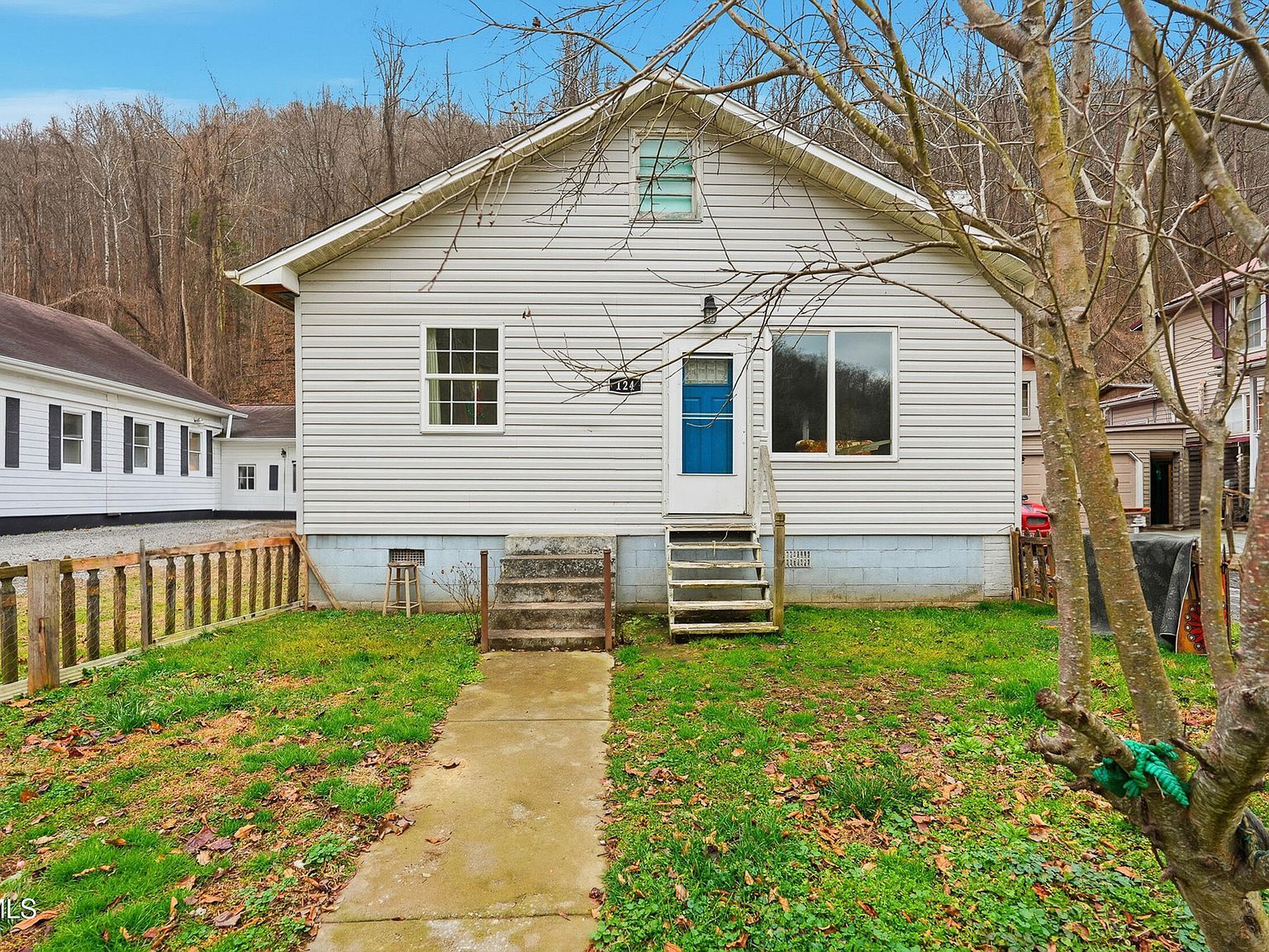 124 Clinchco Main St Clinchco, VA 24226 - Thumbnail 2