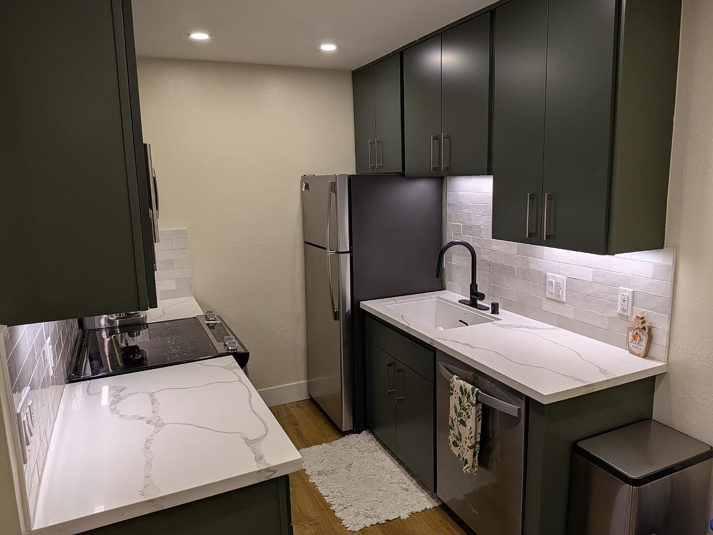 413 Piccadilly Pl APT 13 San Bruno, CA 94066 - Thumbnail 2