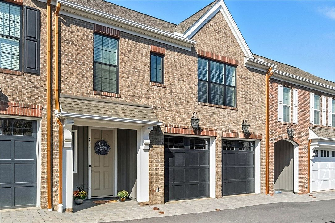 511 Rodney Ln Cranberry Township, PA 16066 - Thumbnail 2