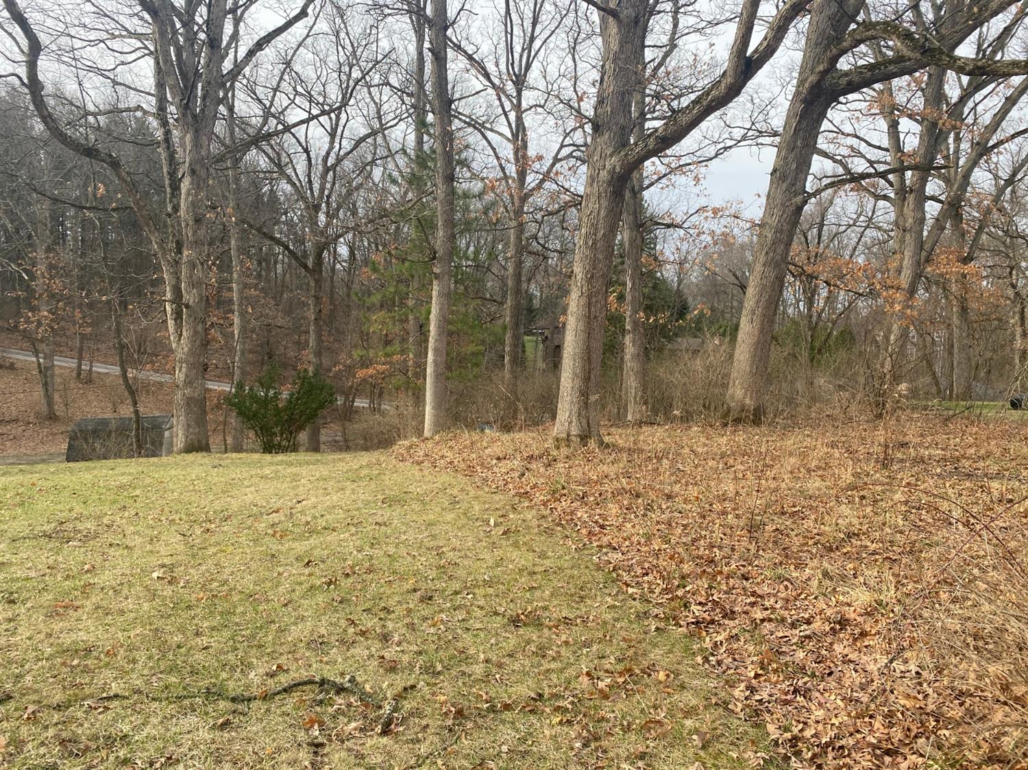 105 Lakeview Drive, Valparaiso, IN, USA, 46383 - Thumbnail 2