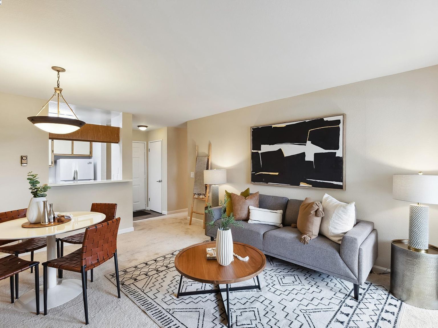 680 Dartmore Ln APT 260 Hayward, CA 94544 - Thumbnail 2