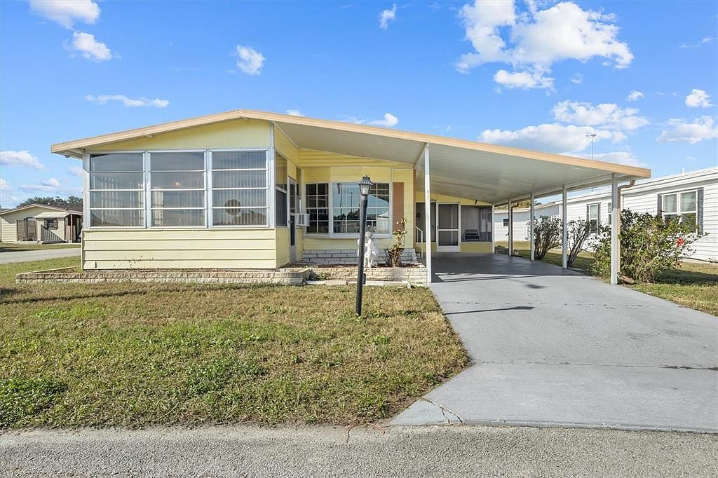 6721 Canterbury Dr NE Winter Haven, FL 33881 - Thumbnail 2