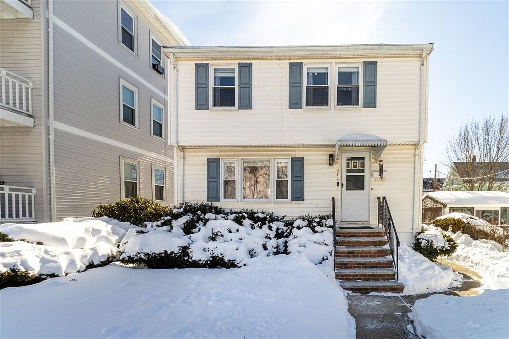 236 Fellsway W Medford, MA 02155 - Thumbnail 2