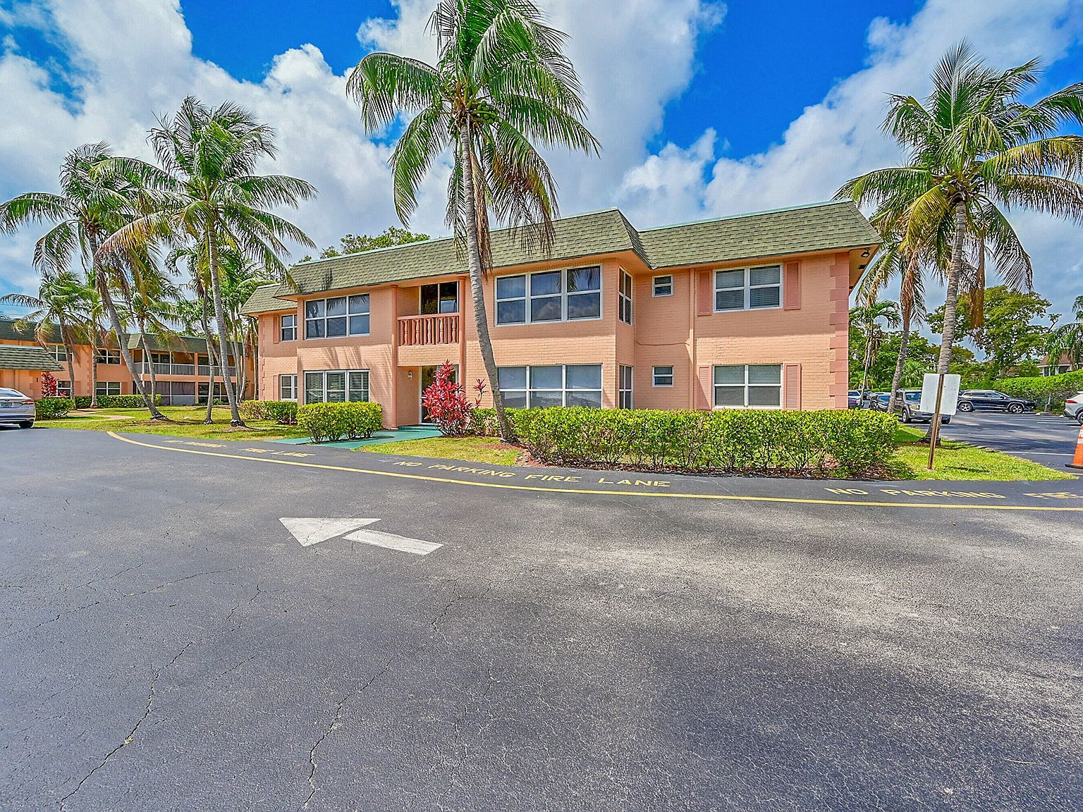 760 SE 2nd Ave APT H105 Deerfield Beach, FL 33442  | Condominium