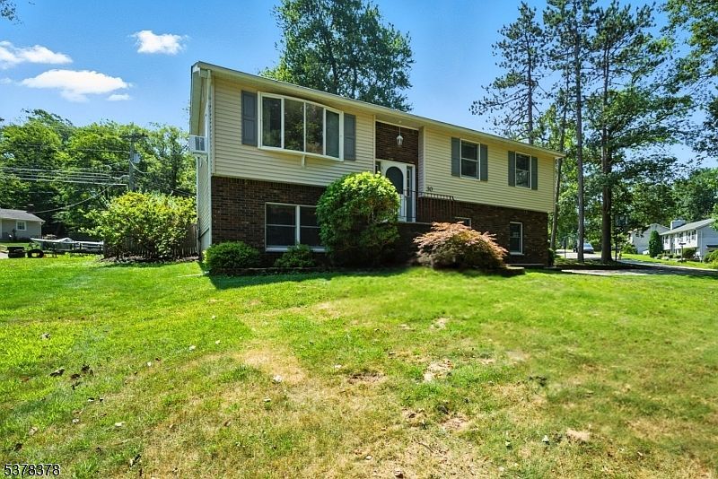 30 Lakeshore Dr E Highland Lakes, NJ 07422 - Thumbnail 2