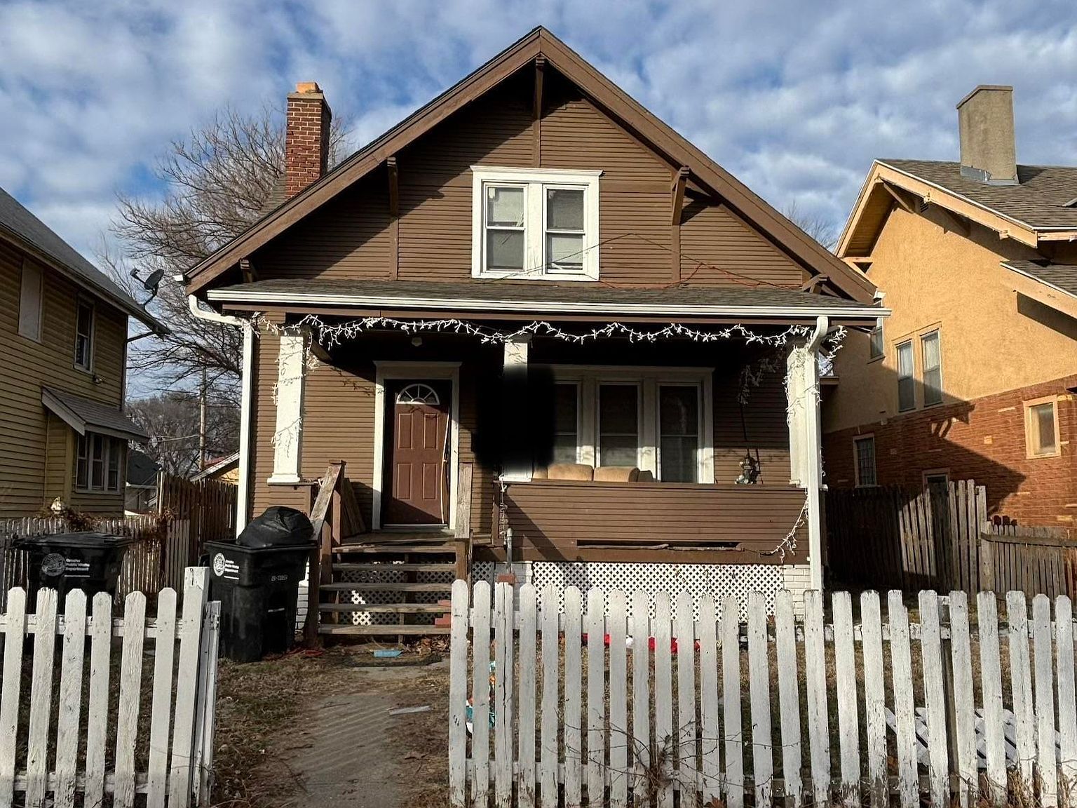 2216 Evans St Omaha, NE 68110 - Thumbnail 2