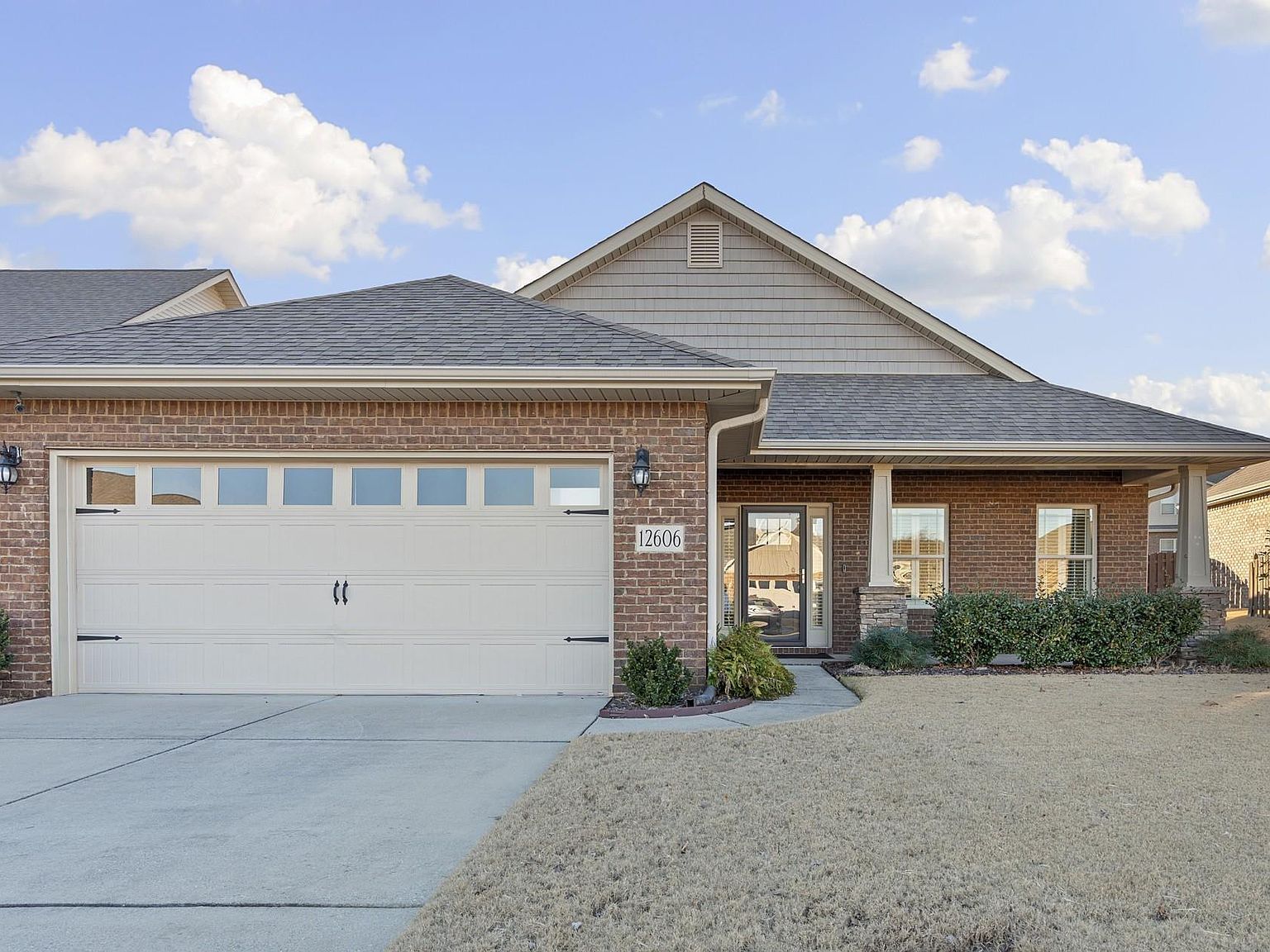 12606 Holstein Ln SW Huntsville, AL 35803 - Thumbnail 2