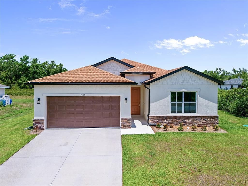 1415 Nackman Rd North Port, FL 34288 - Thumbnail 2