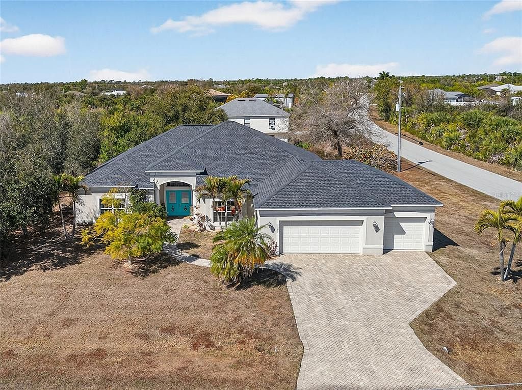 9353 Bluegill Cir Port Charlotte, FL 33981 - Thumbnail 2