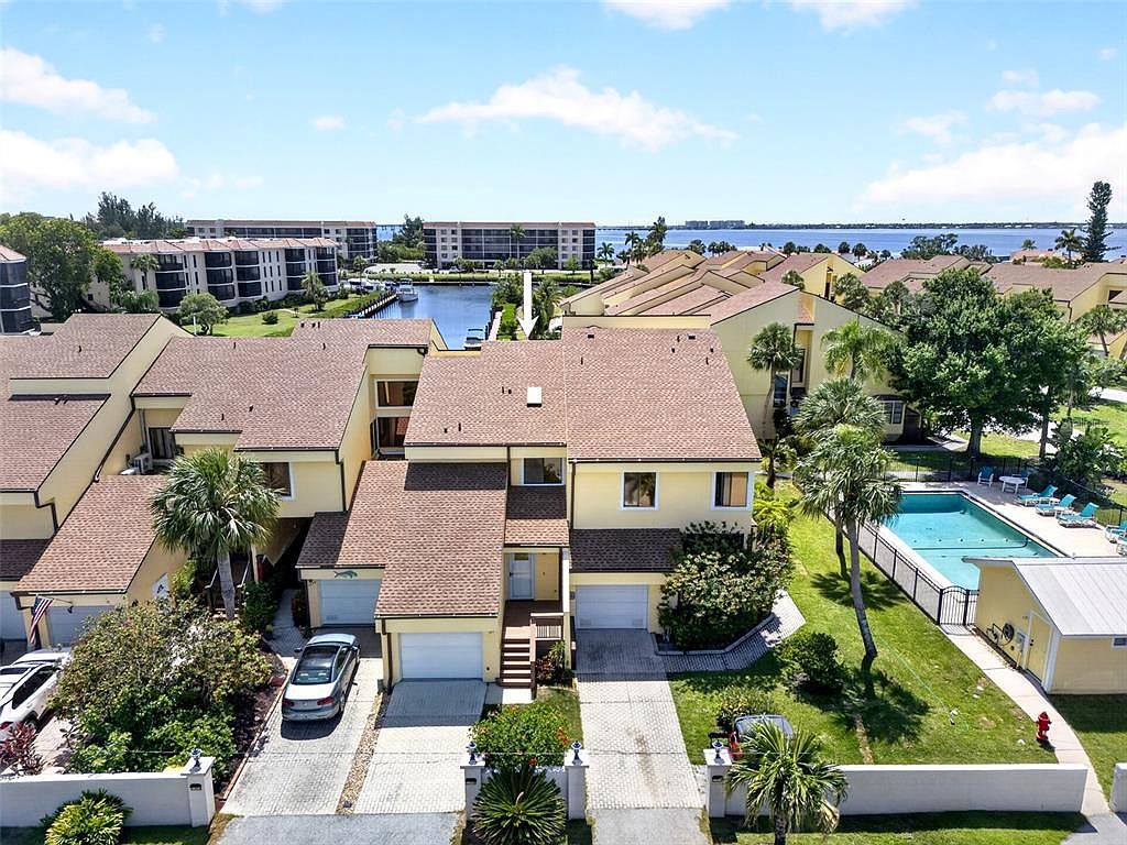 25188 Marion Ave APT 1006 Punta Gorda, FL 33950  | Condominium