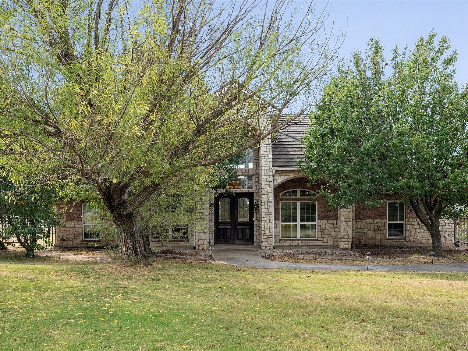 167 Duke Trl Weatherford, TX 76088 - Thumbnail 2