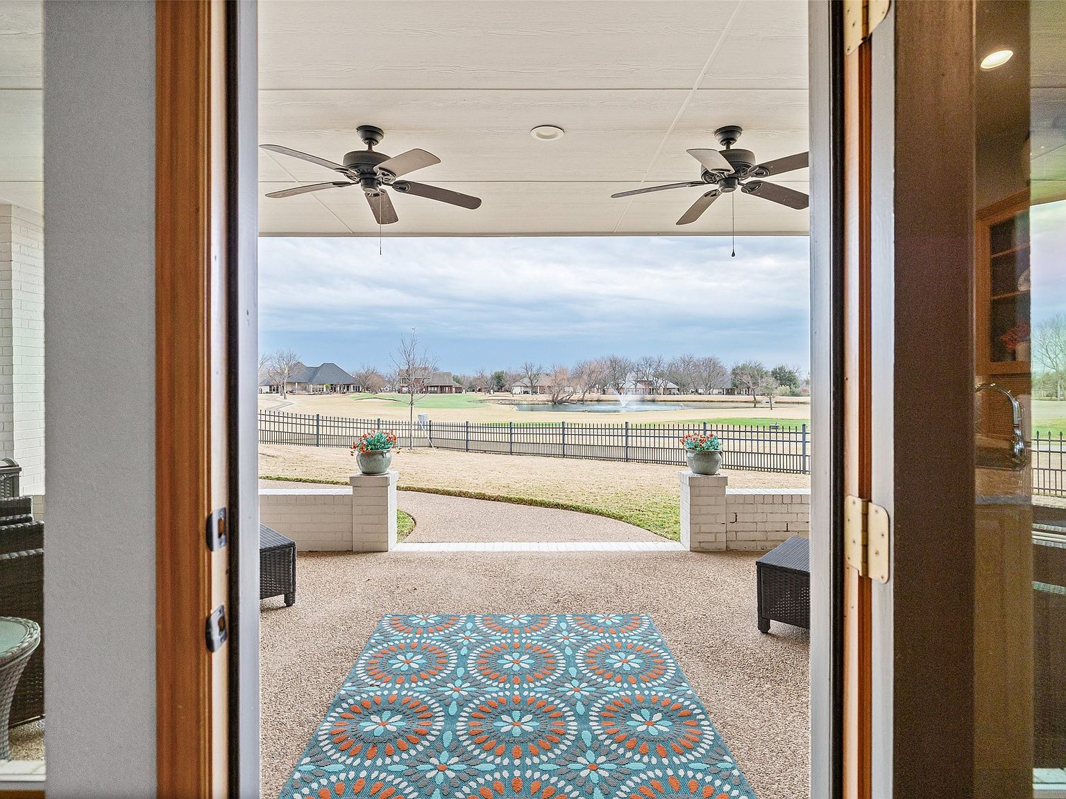 5605 Flagstick Dr Granbury, TX 76049 - Thumbnail 2