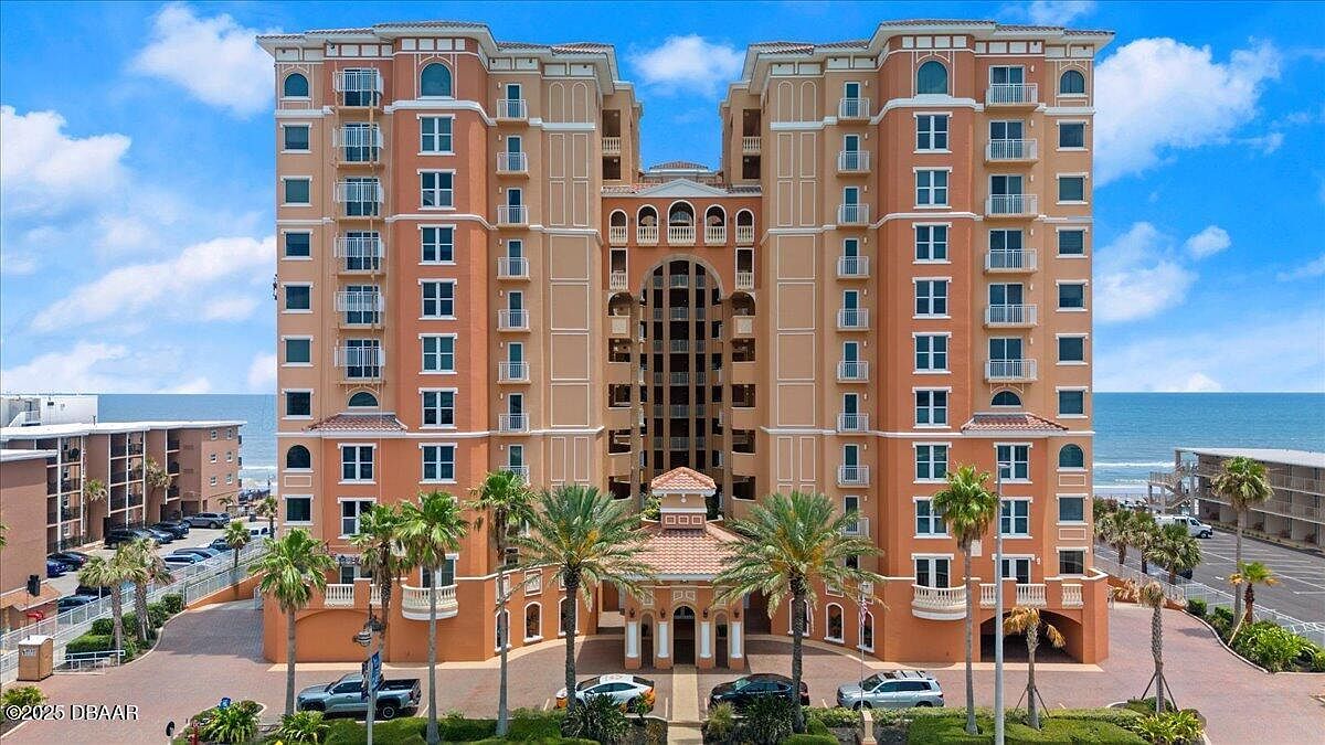 3245 Atlantic Ave #208 Daytona Beach, FL 32118 - Thumbnail 2