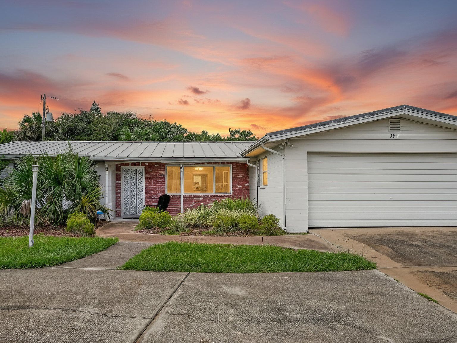 3011 N Oleander Ave Daytona Beach, FL 32118 - Thumbnail 2