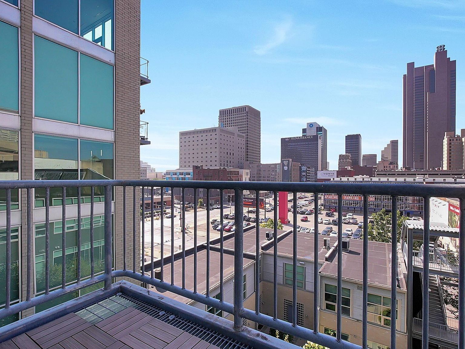 60 E Spring St APT 401 Columbus, OH 43215 - Thumbnail 2