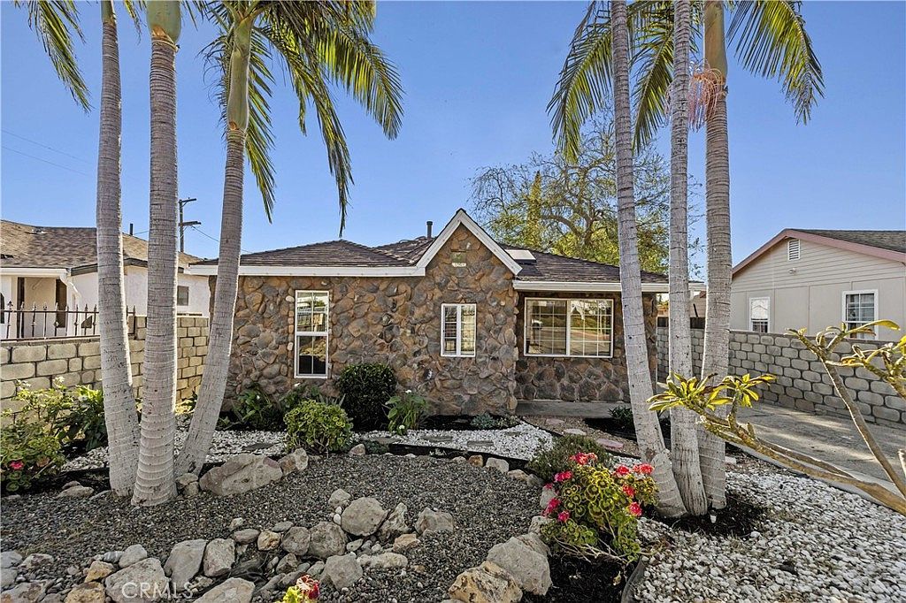 13573 Eldridge Ave Sylmar, CA 91342 - Thumbnail 2