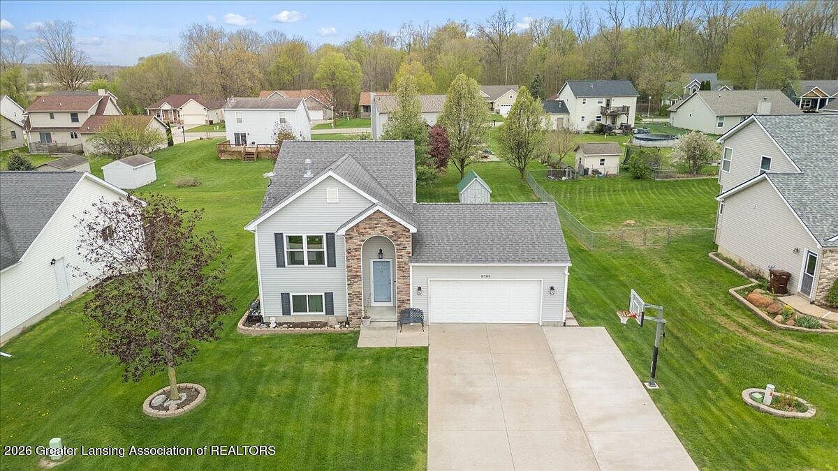 8789 Justonian Way Dimondale, MI 48821  | Single Family