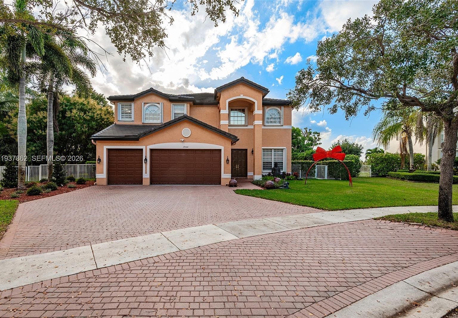 19560 SW 39th Ct Miramar, FL 33029 - Thumbnail 2