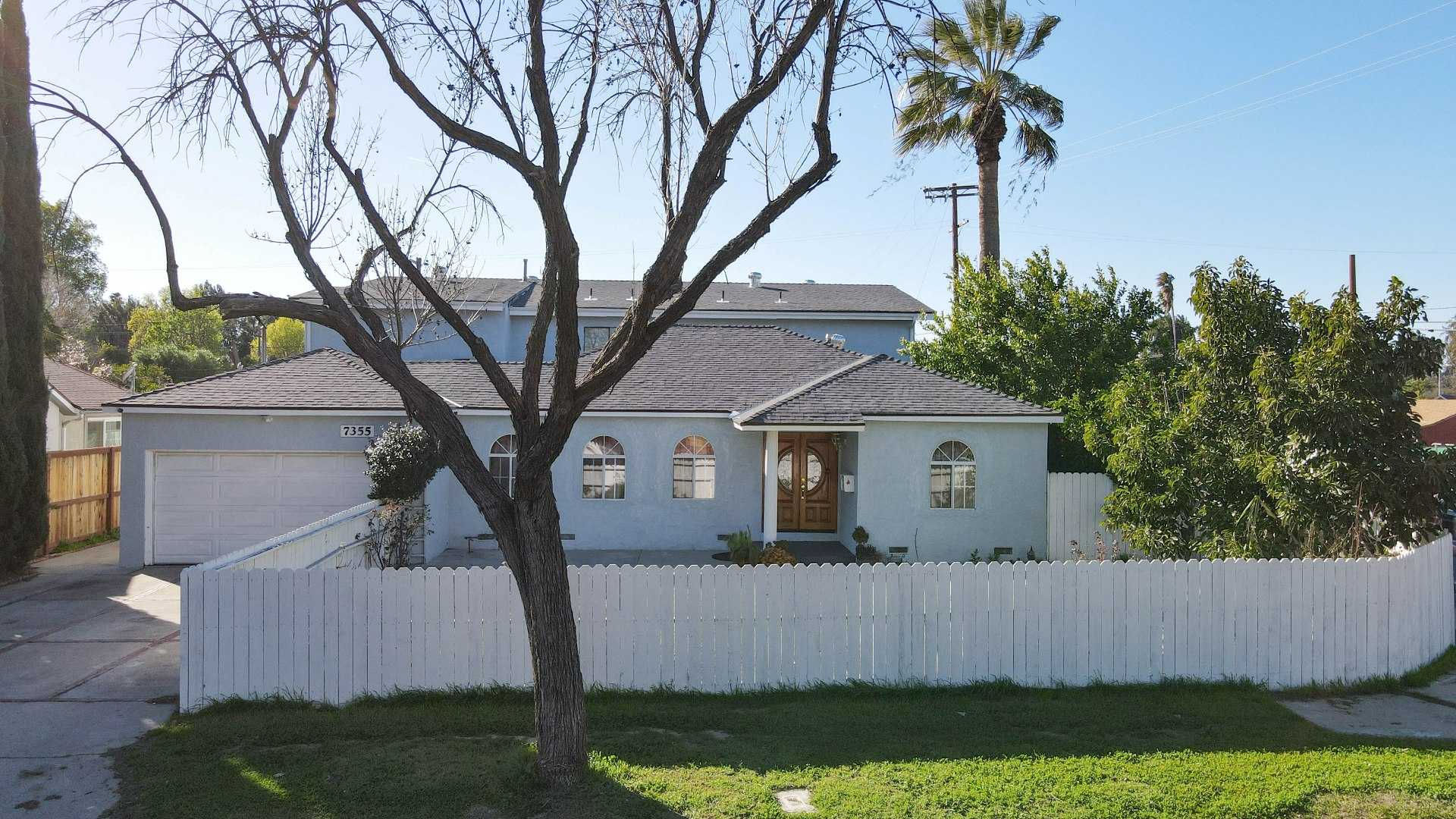 7355 Garden Grove Avenue, Reseda, CA, USA, 91335 - Thumbnail 2