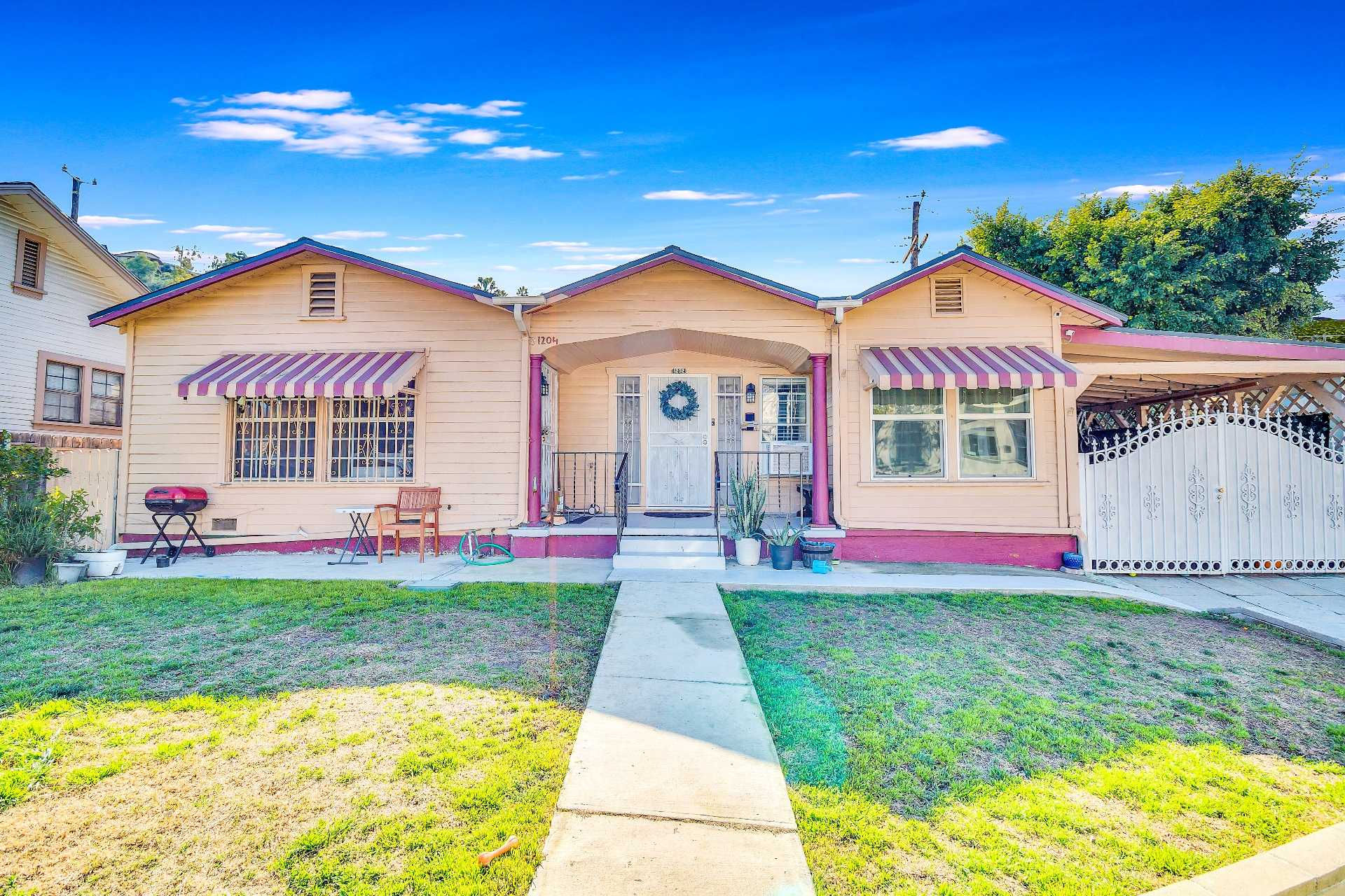 1202 East Acacia Avenue, Glendale, CA, USA, 91205  | Multi Family