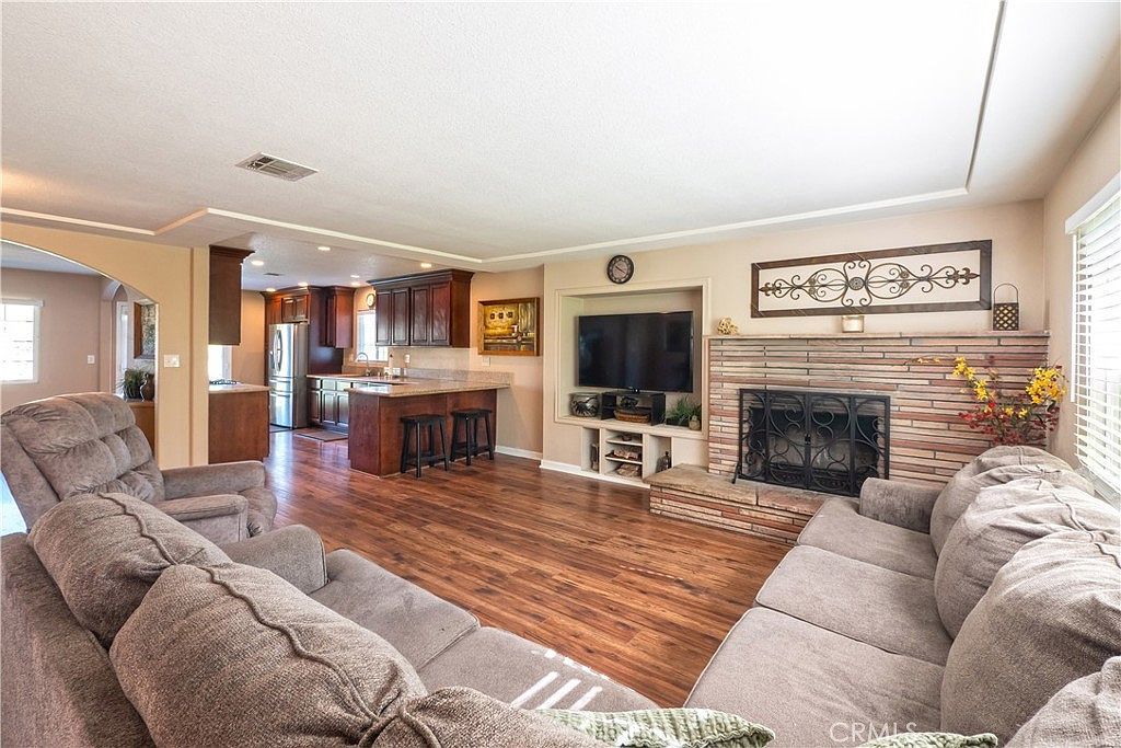 11665 Valverda Ave Riverside, CA 92505 - Thumbnail 2