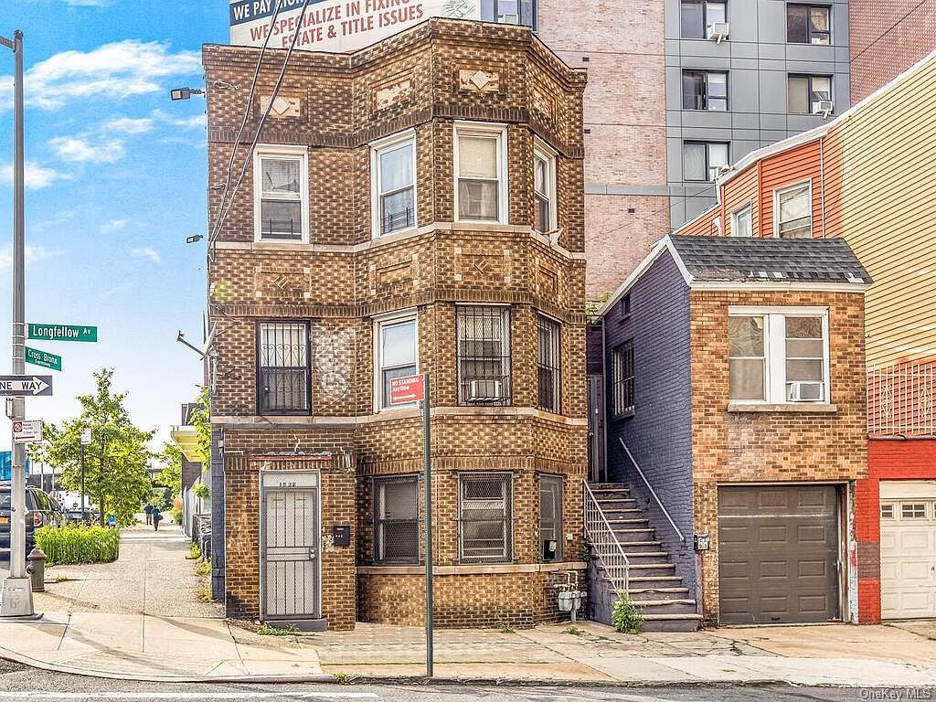 1893 Longfellow Ave Bronx, NY 10460 - Thumbnail 2