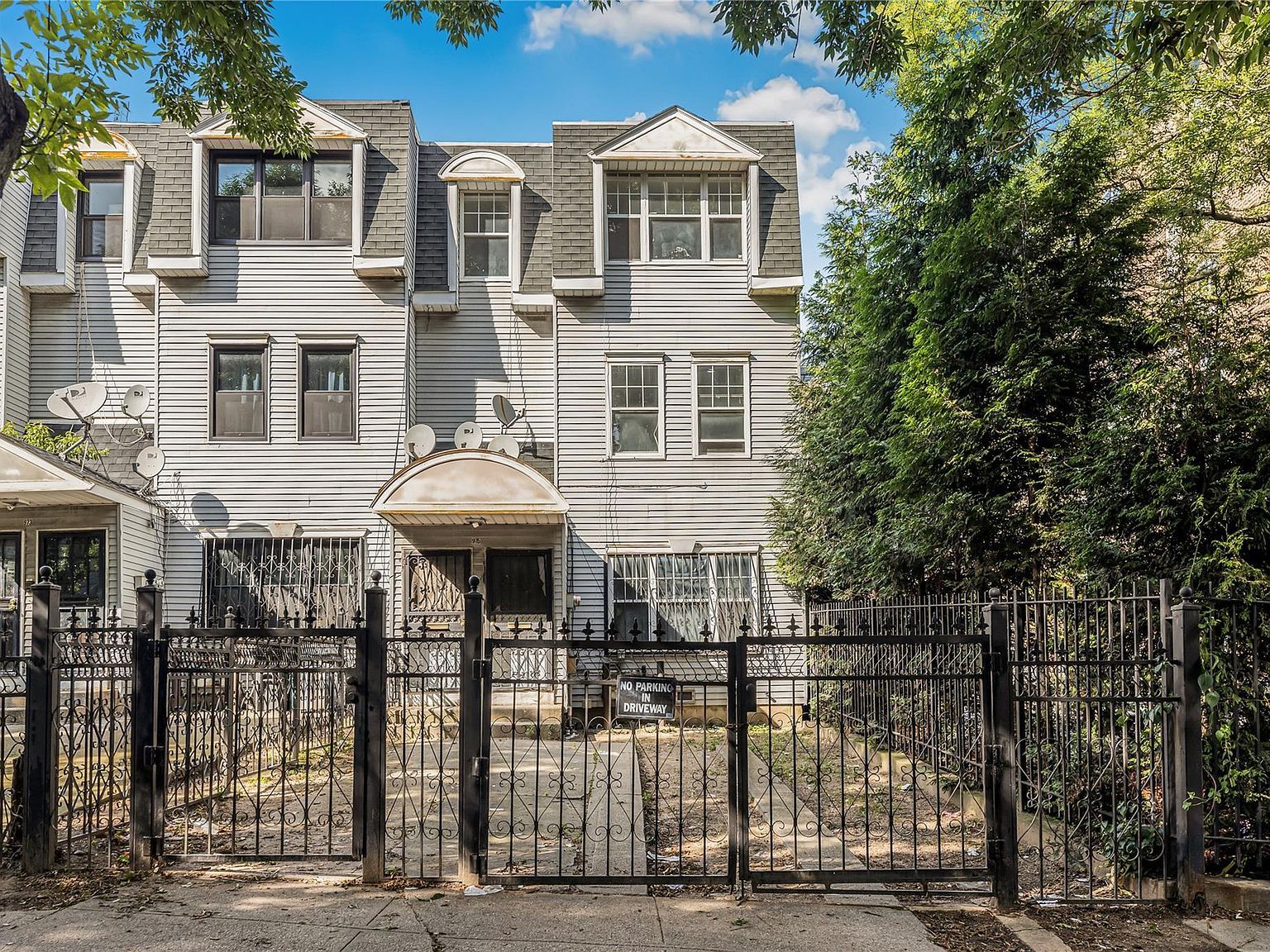 975 E 178th St Bronx, NY 10460 - Thumbnail 2