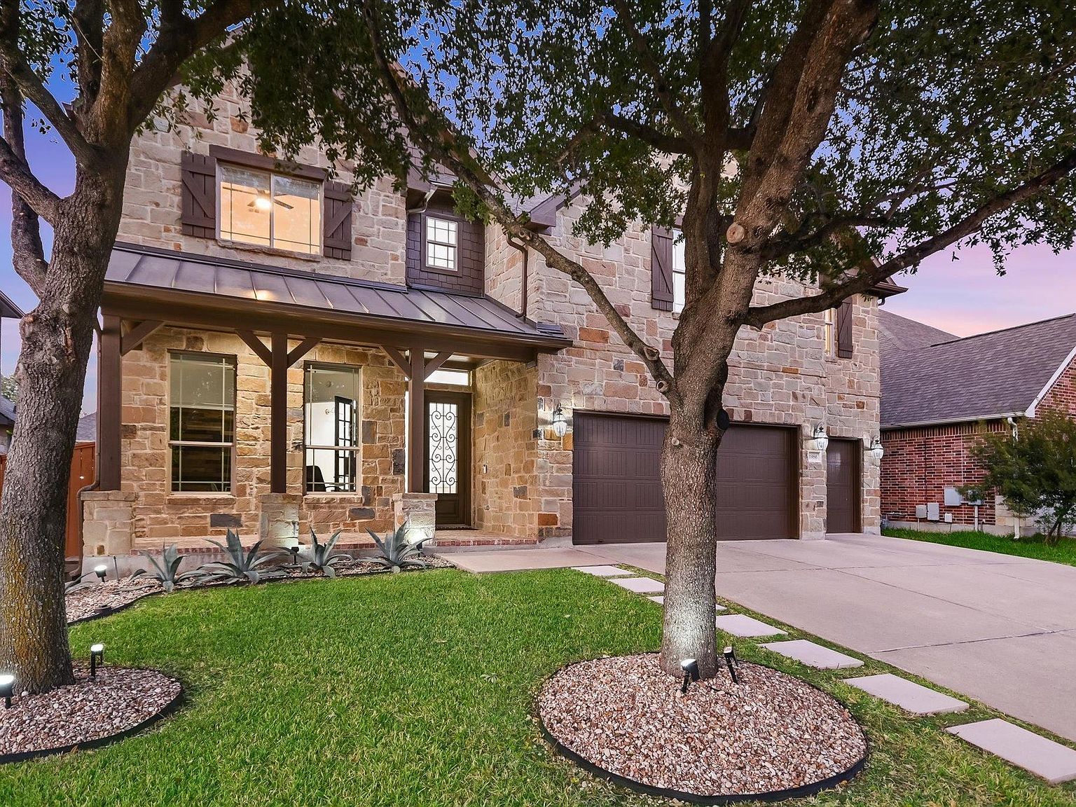 1986 Canyon Sage Path Round Rock, TX 78665 - Thumbnail 2