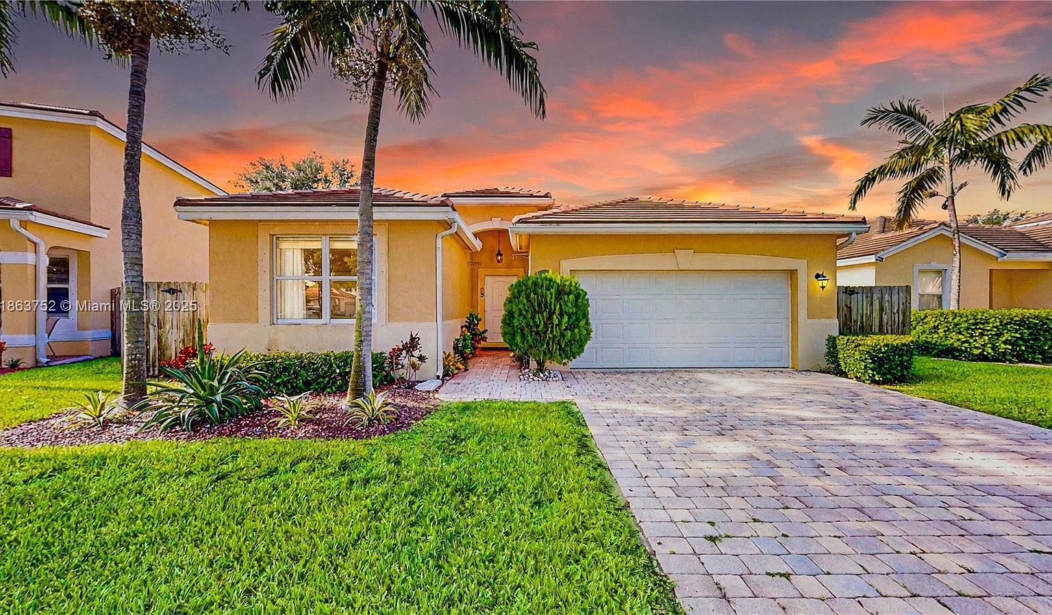 3090 SE 7th Ct Homestead, FL 33033 - Thumbnail 2