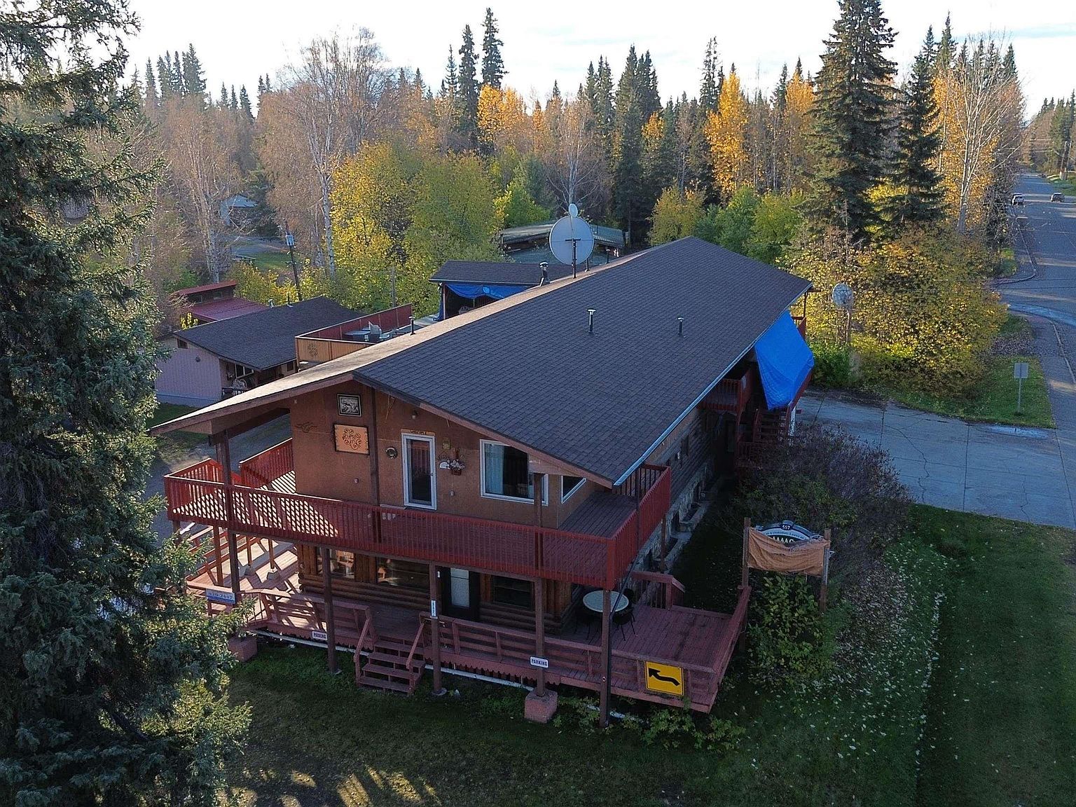 557 Fairbanks St Fairbanks, AK 99709 - Thumbnail 2
