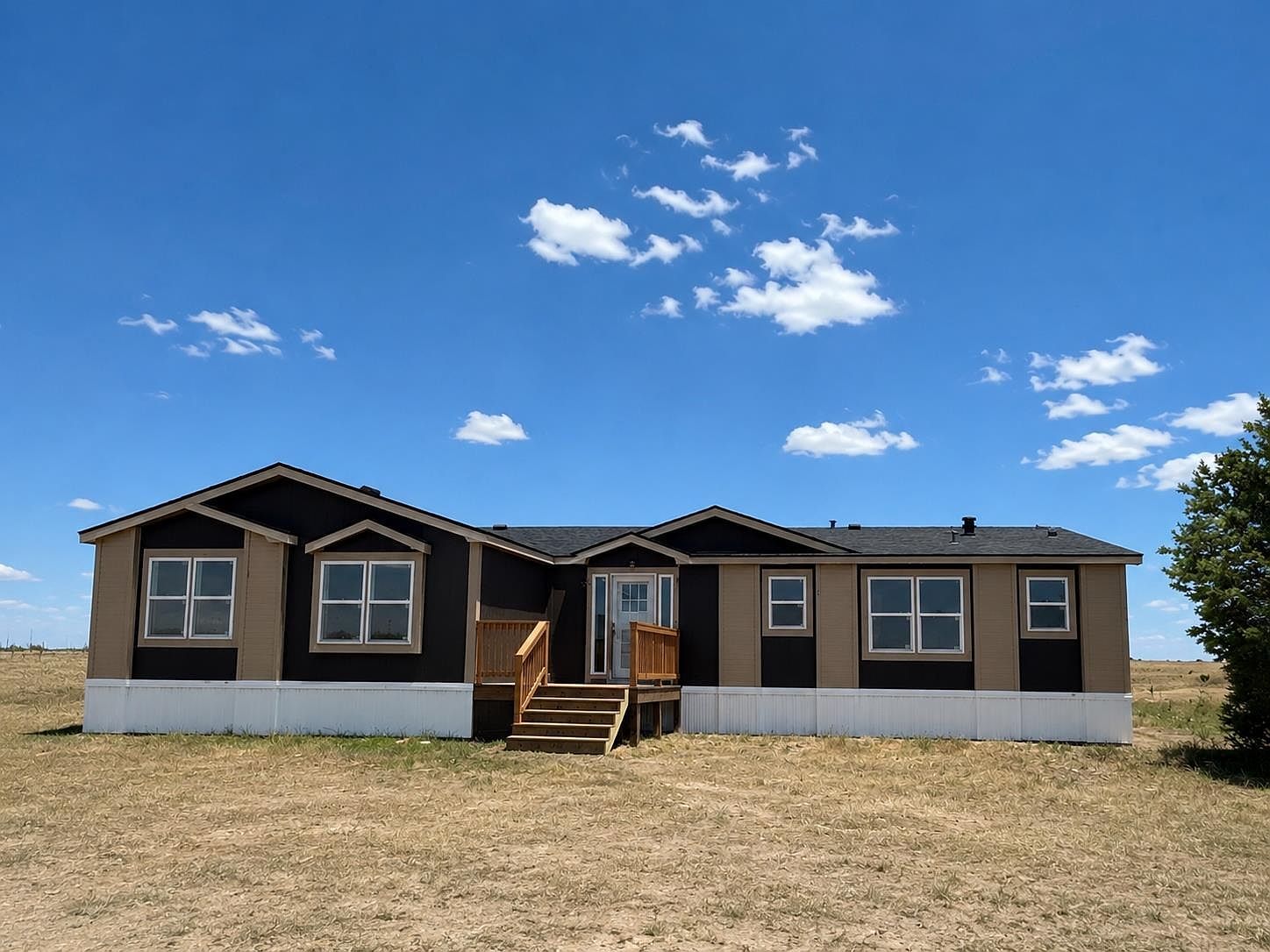 36 Rocky Rd Douglas, WY 82633, 82633