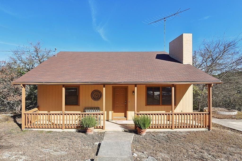 115 Codrington Dr S Kerrville, TX 78028 - Thumbnail 2