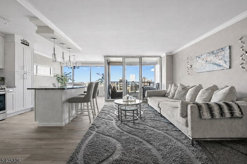 6 Horizon Rd APT 2809 Fort Lee, NJ 07024 - Thumbnail 2