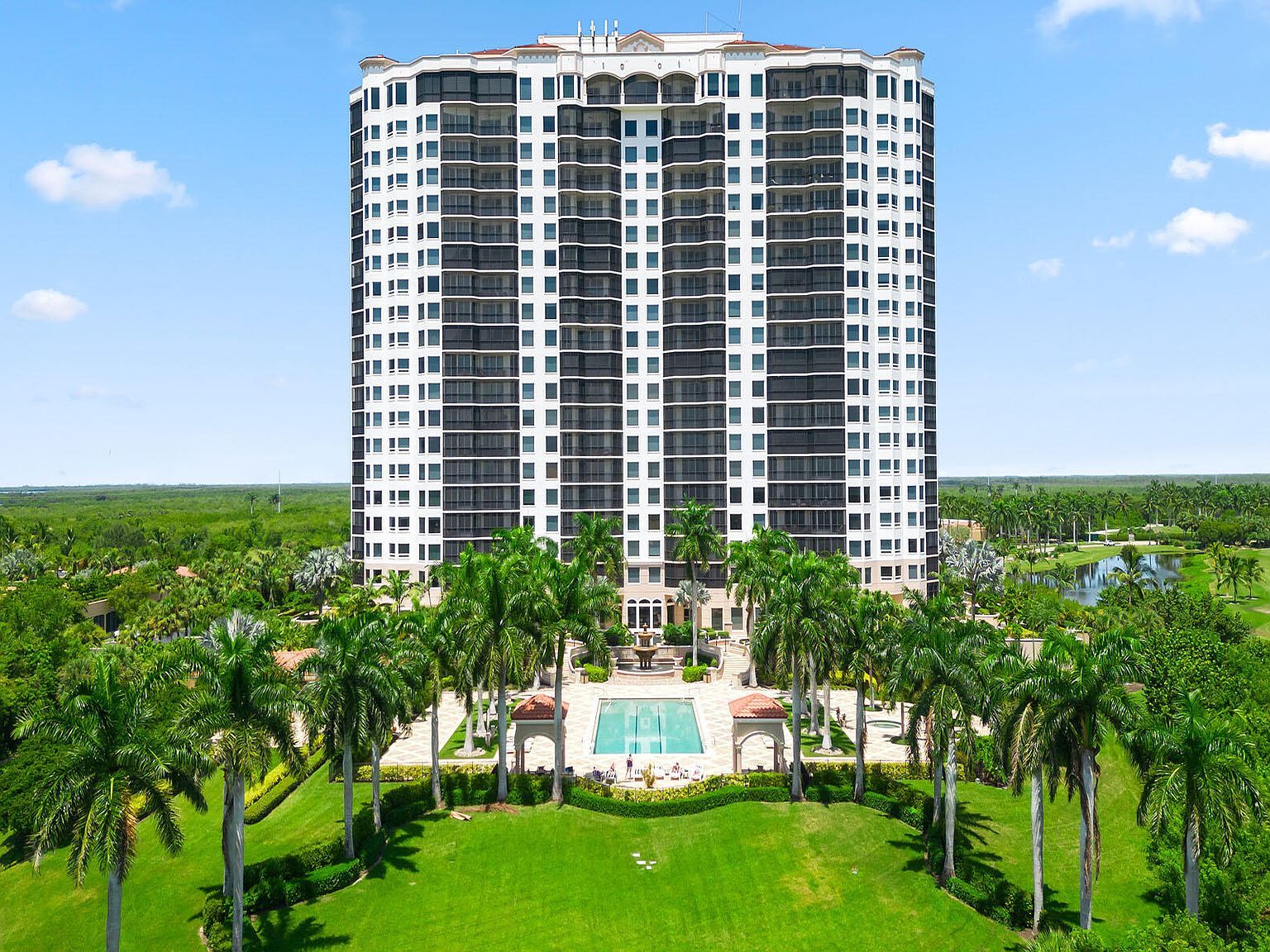 1060 Borghese Ln APT 206 Naples, FL 34114 - Thumbnail 2