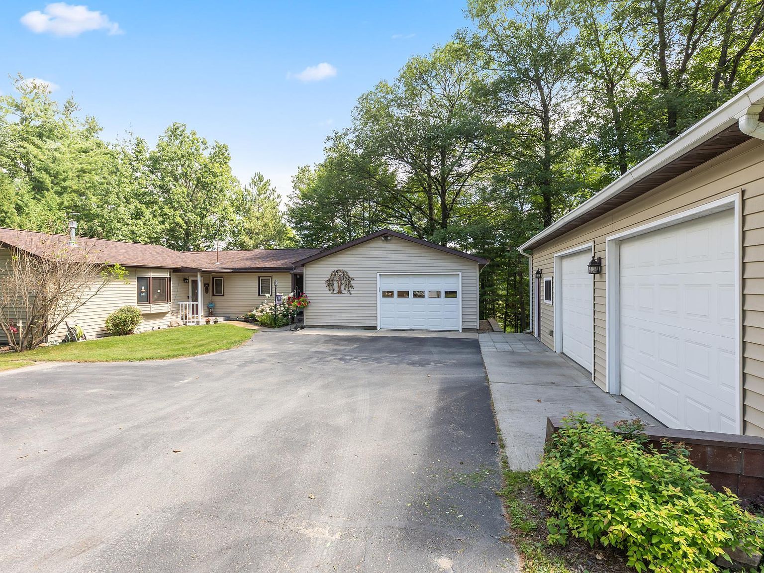 7934 44th Ave NW Walker, MN 56484 - Thumbnail 2