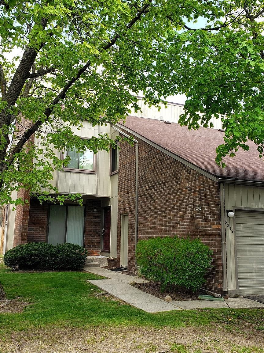 5872 Vassar West Bloomfield, MI 48322, 48322