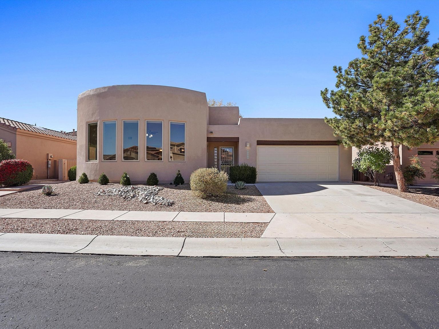 4415 Hodgin Ln NW Albuquerque, NM 87120 - Thumbnail 2
