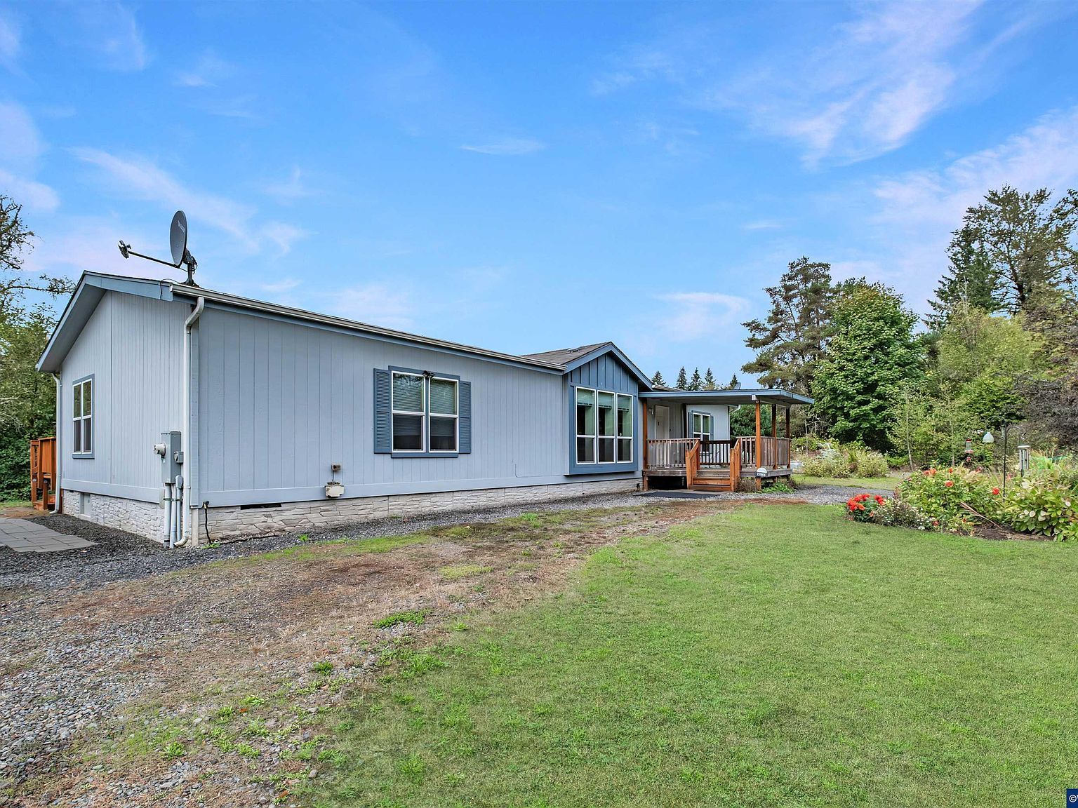 15984 N Santiam Hwy SE Stayton, OR 97383 - Thumbnail 2