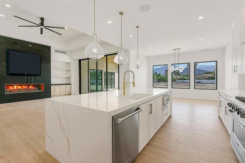 49115 Ridgeback Ct Indio, CA 92201 - Thumbnail 2