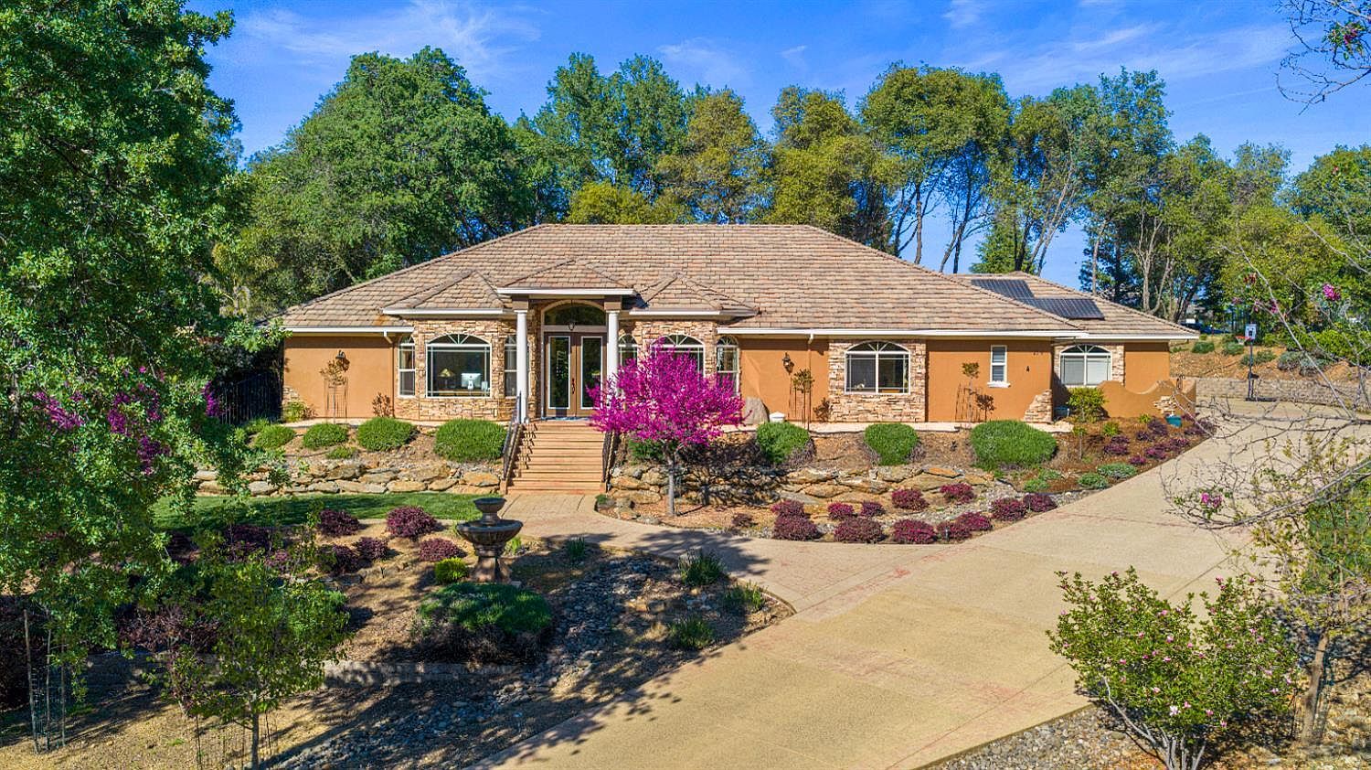 2311 Fieldstone Dr Placerville, CA 95667 - Thumbnail 2