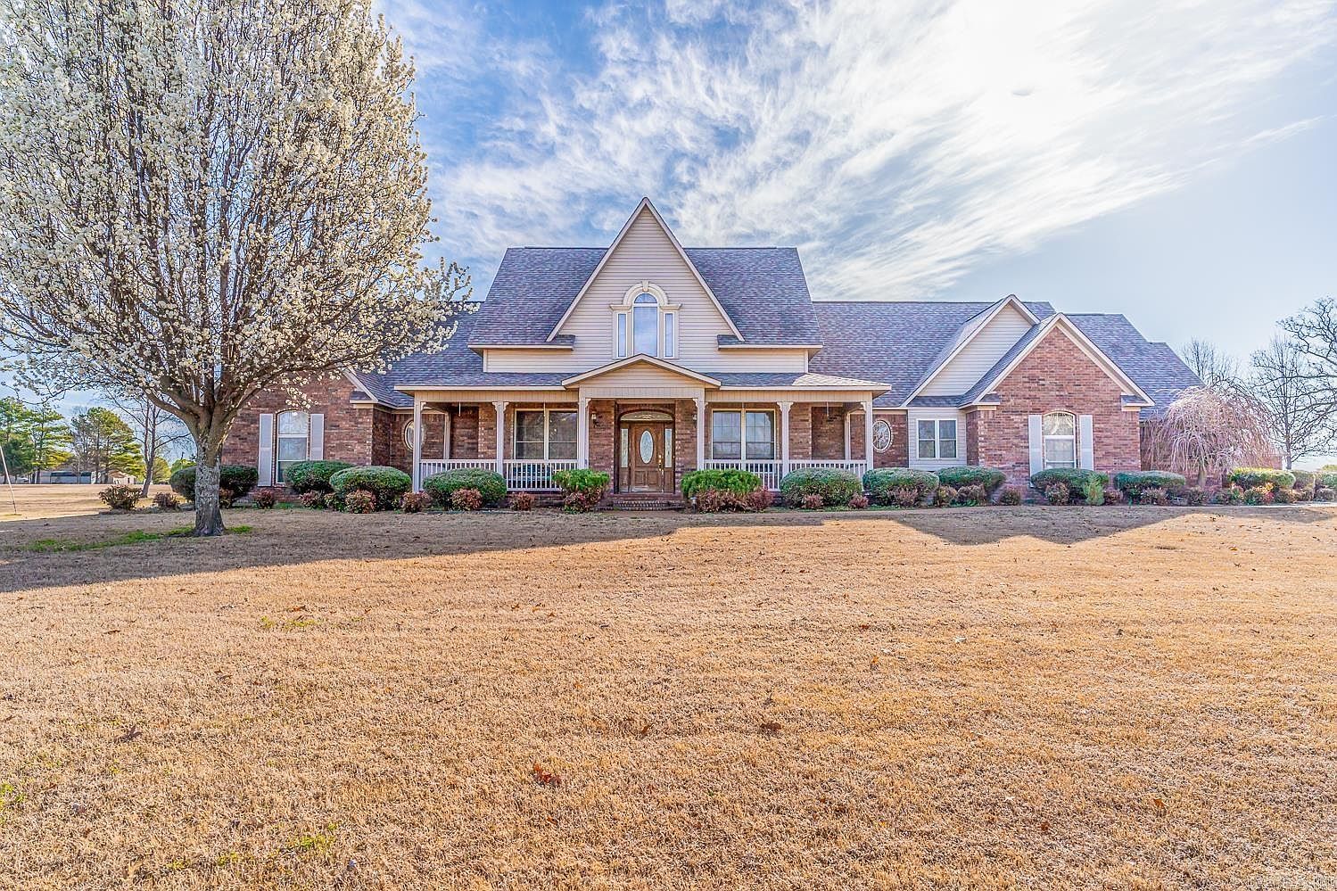 1300 N Locust St Newark, AR 72562 - Thumbnail 2