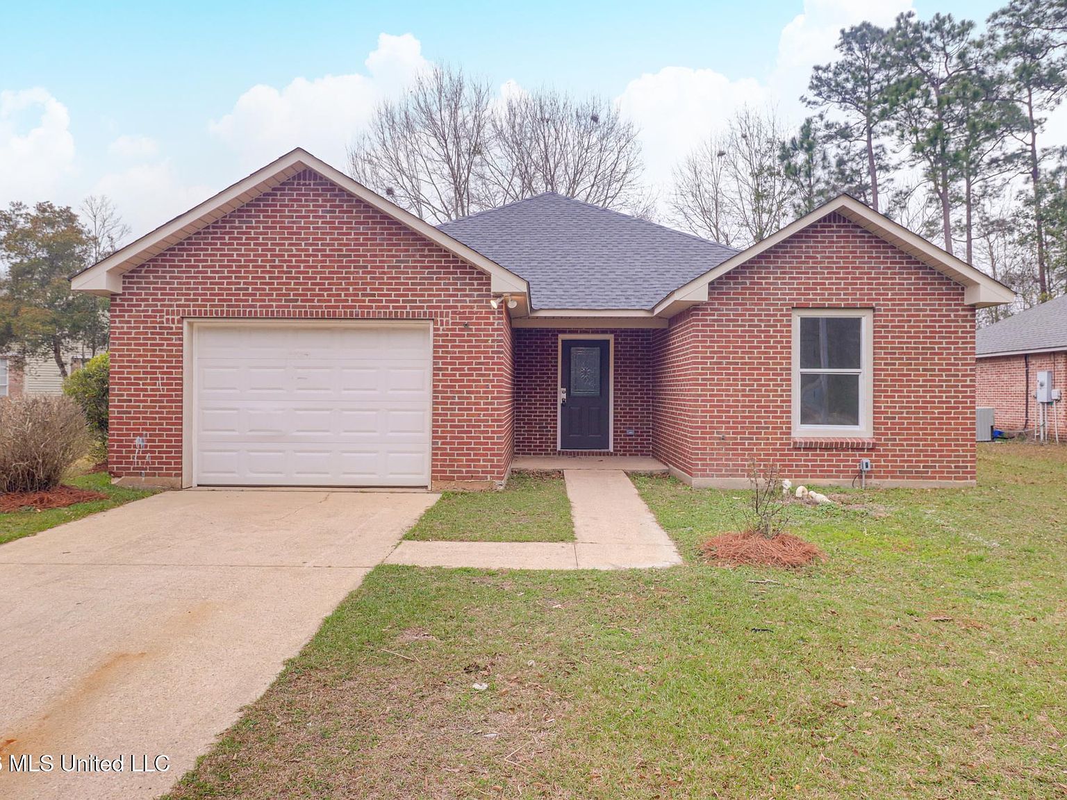 8104 Meadowdale Dr Gautier, MS 39553 - Thumbnail 2