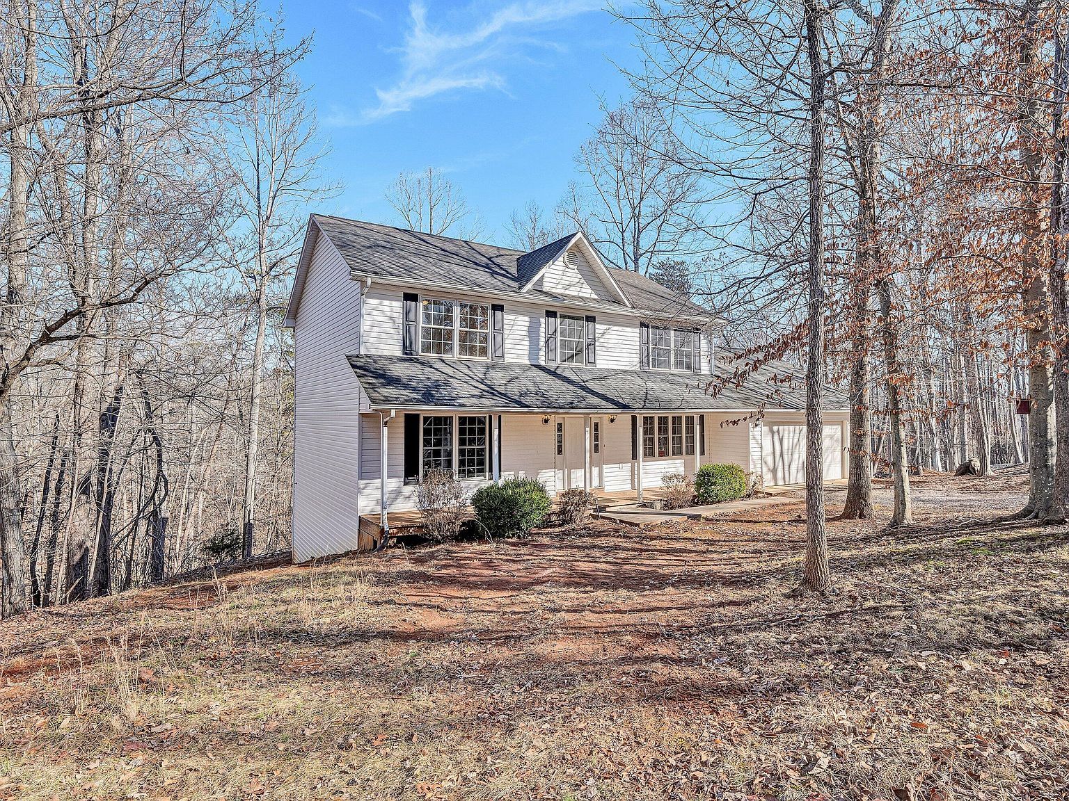 810 Gap Bridge Rd Moneta, VA 24121 - Thumbnail 2