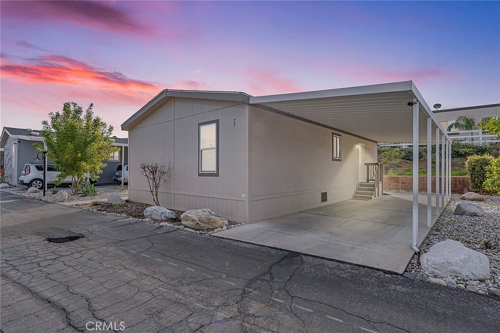 1134 Villa Calimesa Ln Space 77 Calimesa, CA 92320 - Thumbnail 2